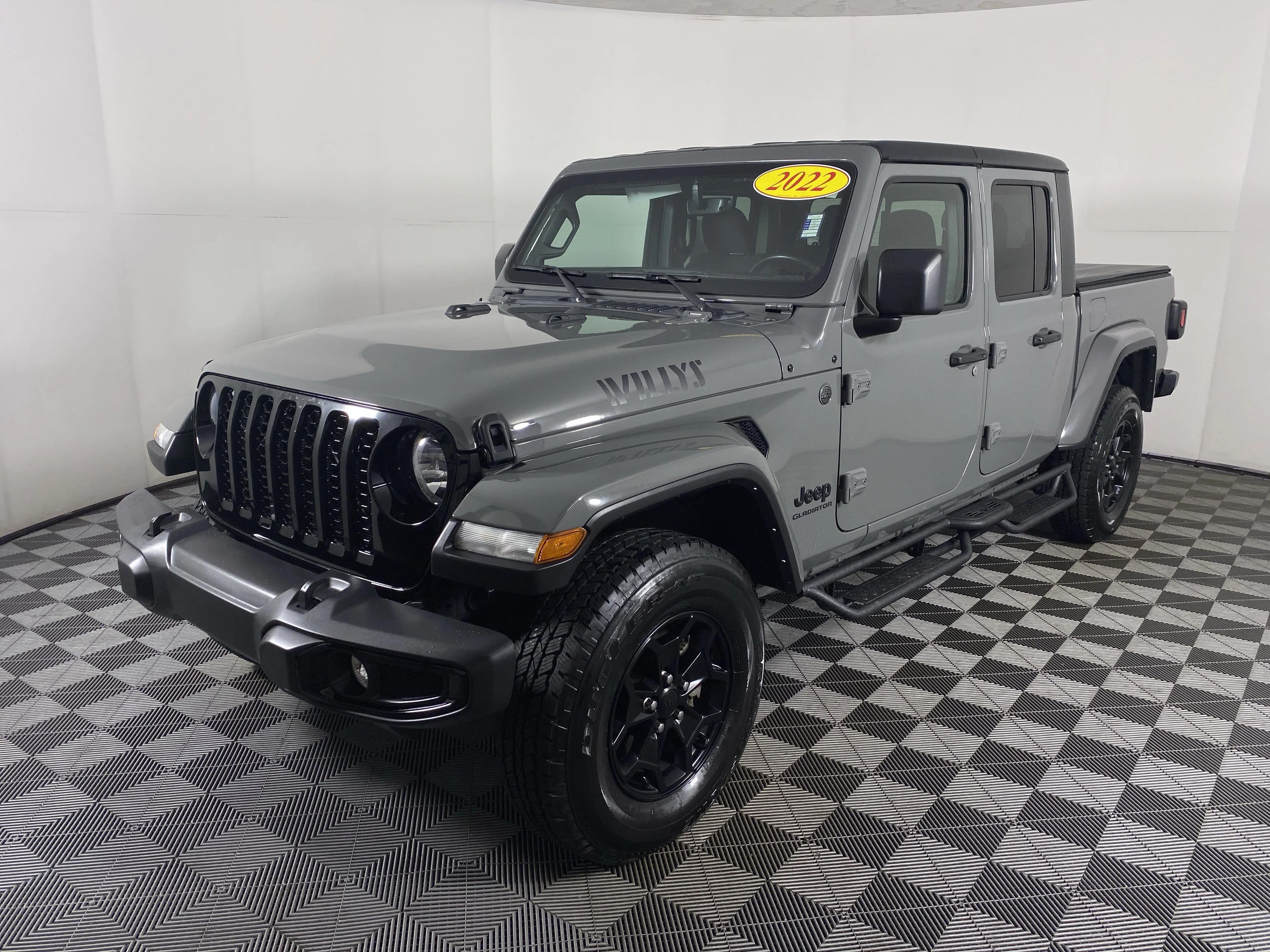 Used 2022 Sting-Gray Clearcoat Jeep  image 11