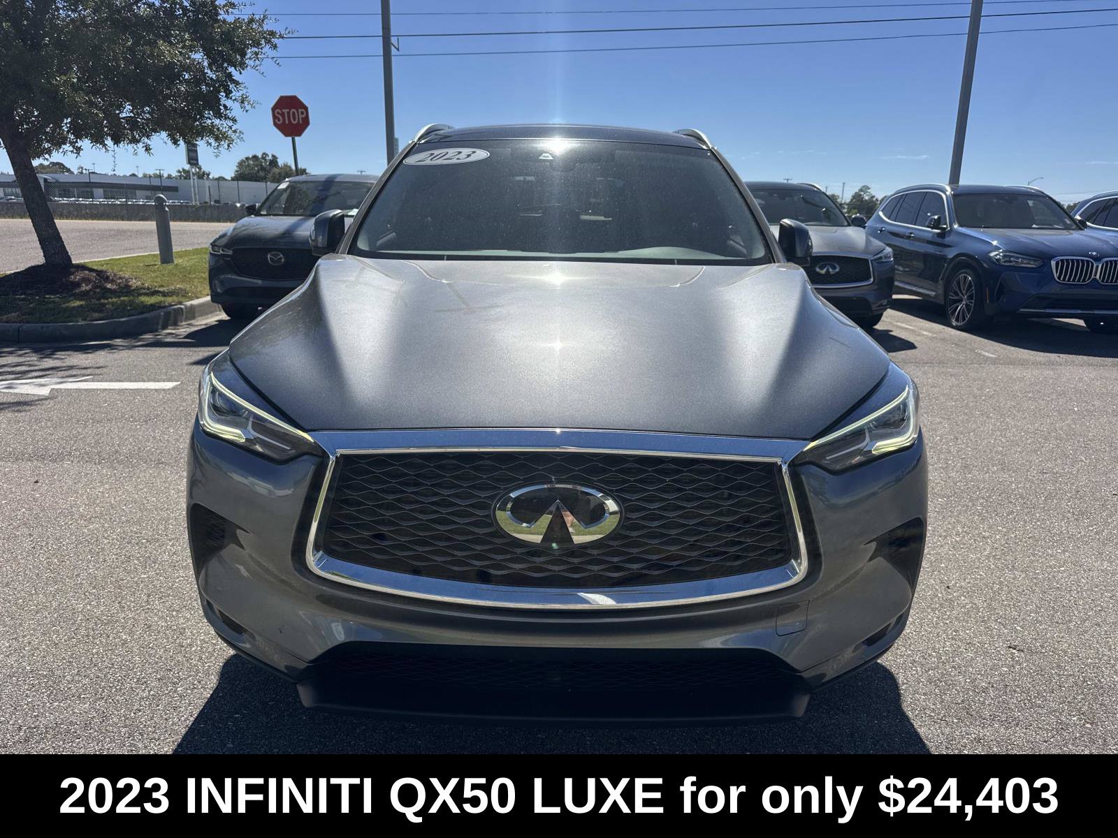 Used 2023 Gray INFINITI LUXE image 2