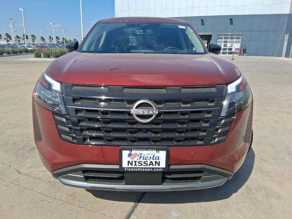 New 2026 Scarlet Ember Tintcoat Nissan SL image 2