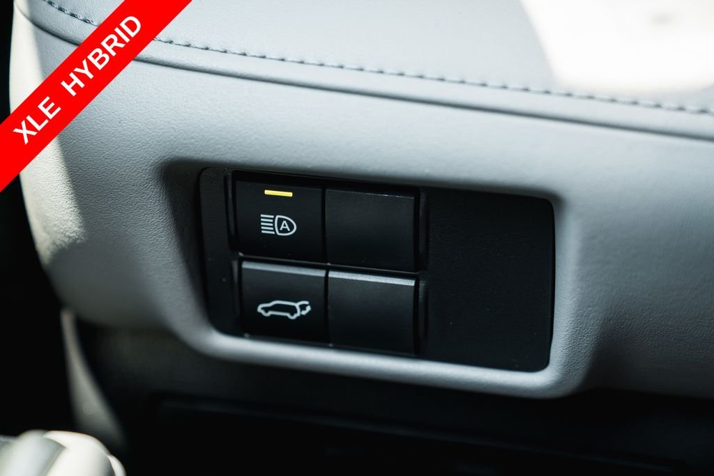 Used 2022 Magnetic Gray Metallic Toyota XLE image 12