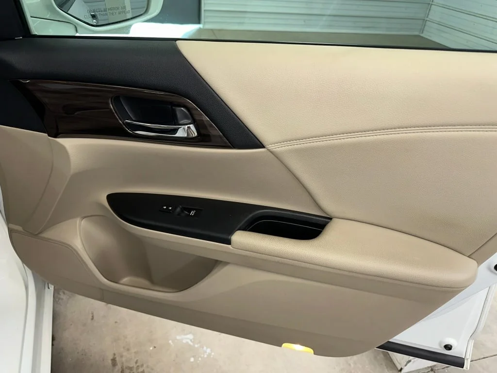2016 Honda Accord EX-L V-6 - Photo 29