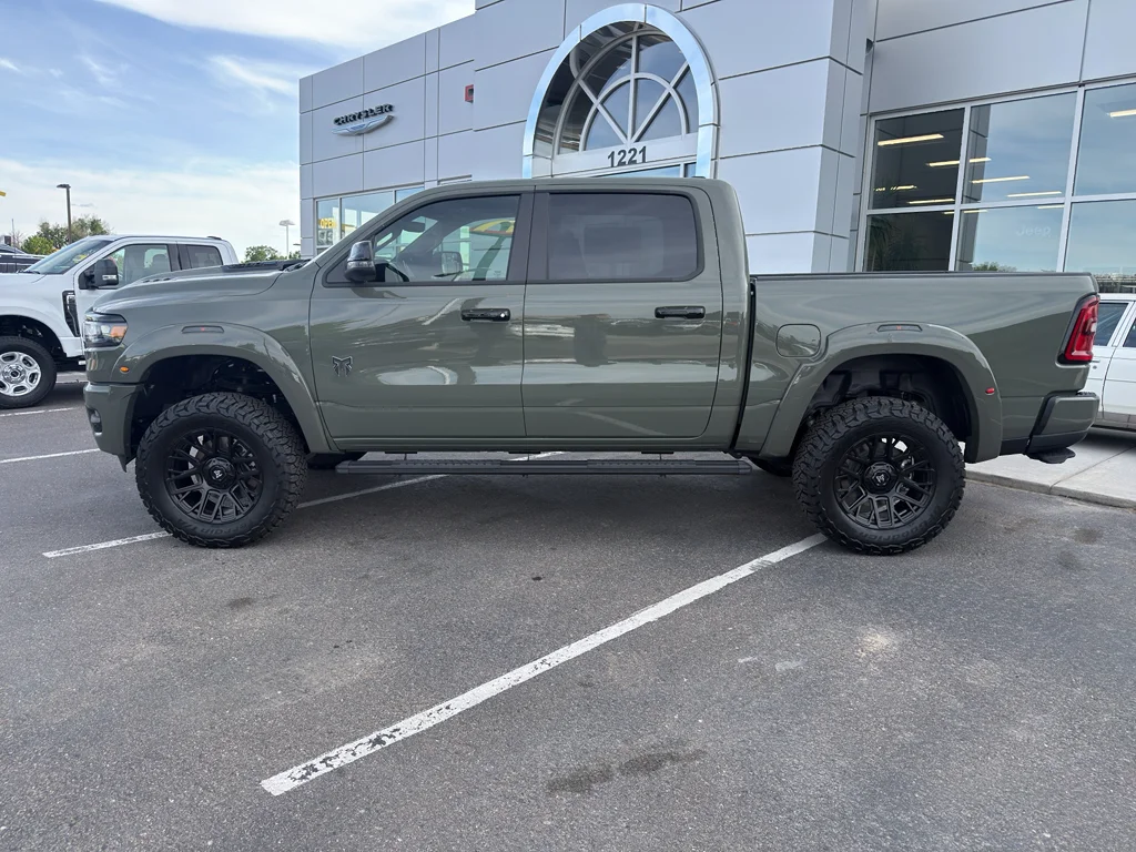 New 2026 Canyon Lake Exterior Paint RAM Laramie image 2