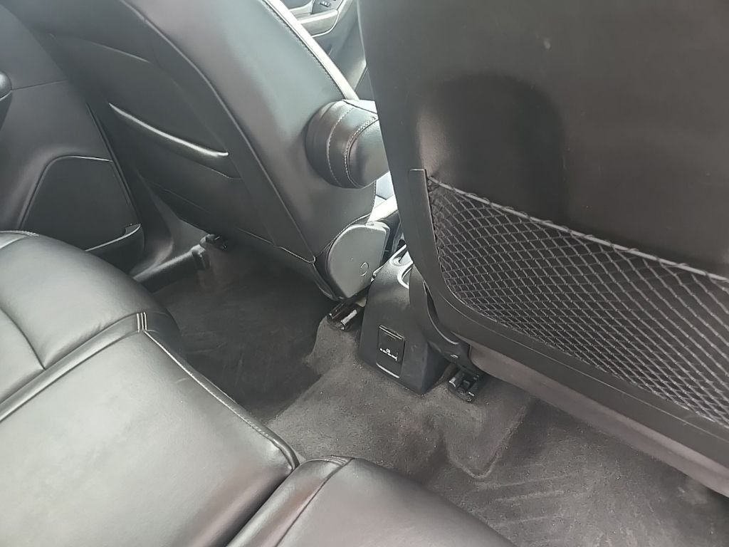 Used 2016 Black Chevrolet LTZ image 75