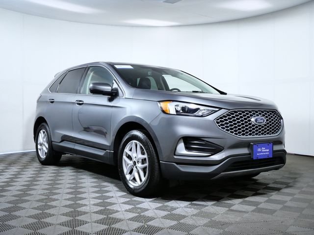 Certified Used 2024 Gray Ford SEL image 1