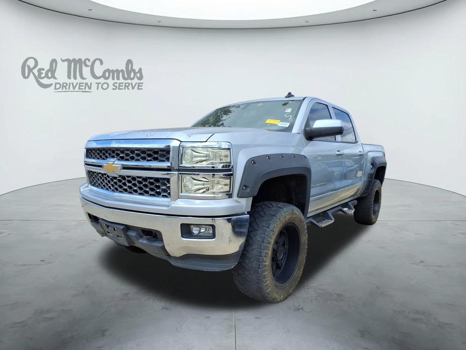 Used 2015 Silver Ice Metallic Chevrolet LT image 1