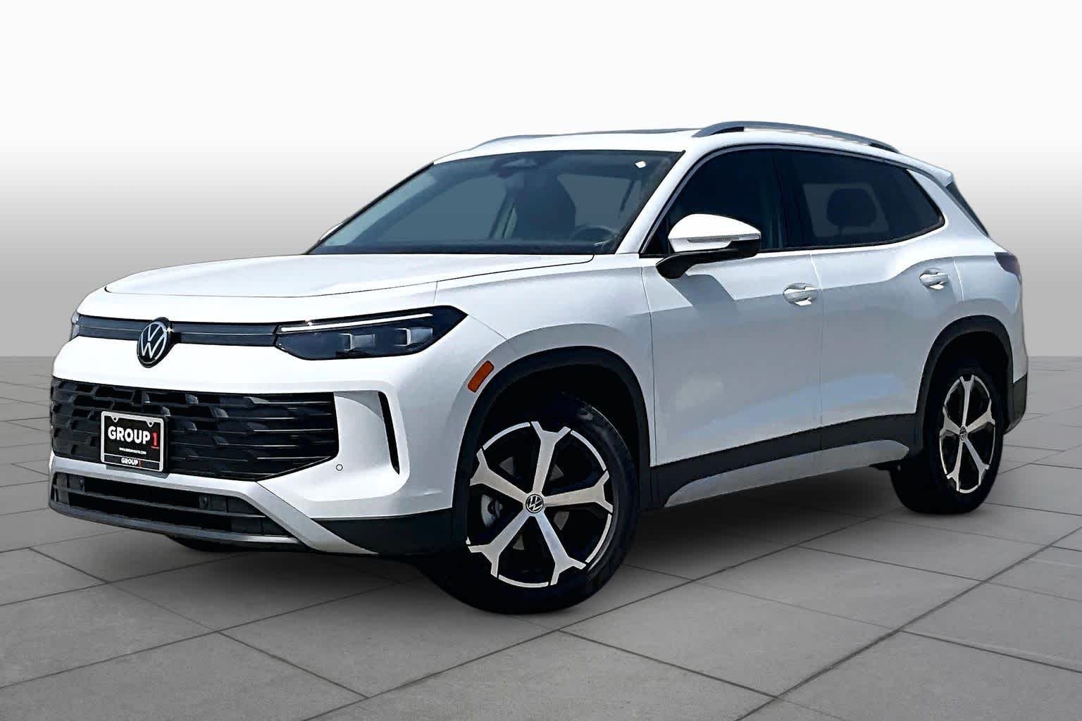 New 2026 Volkswagen Tiguan 2.0T SE FWD Sport Utility