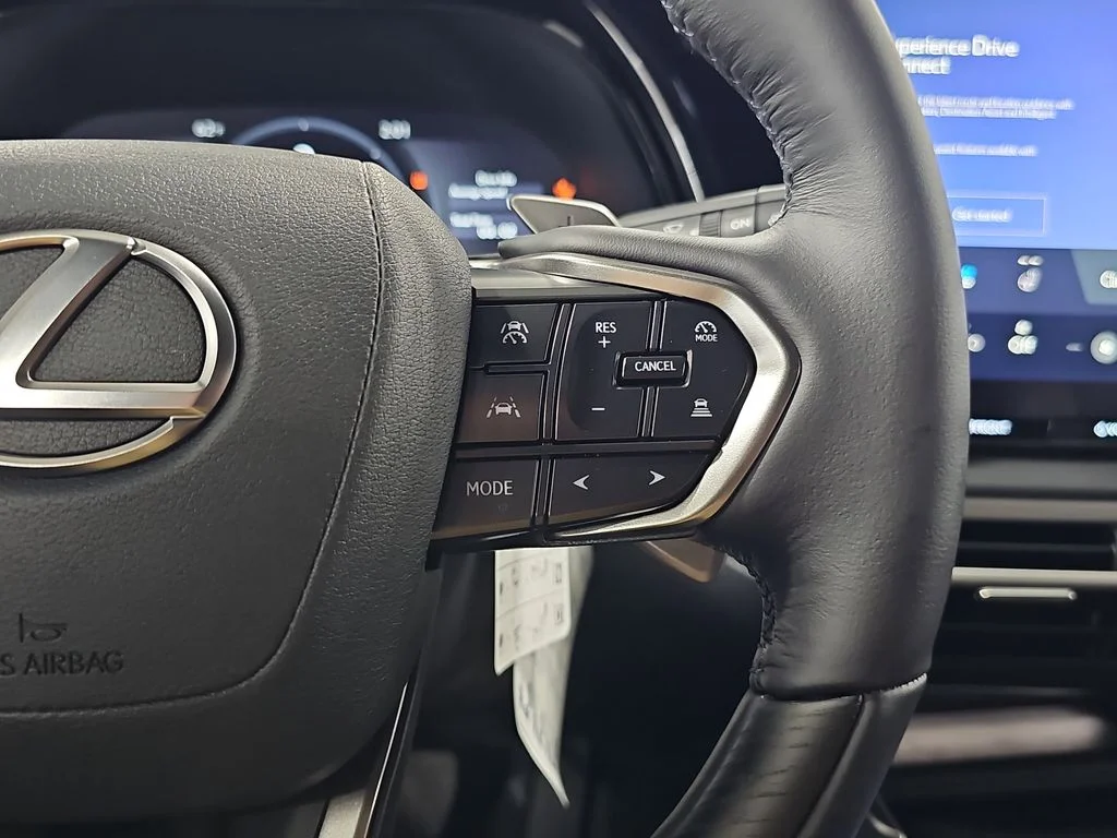 New 2026  Lexus 450h+ Premium image 16