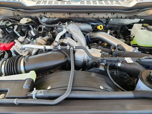 New 2026 Oxford White Ford F-350® XL image 31