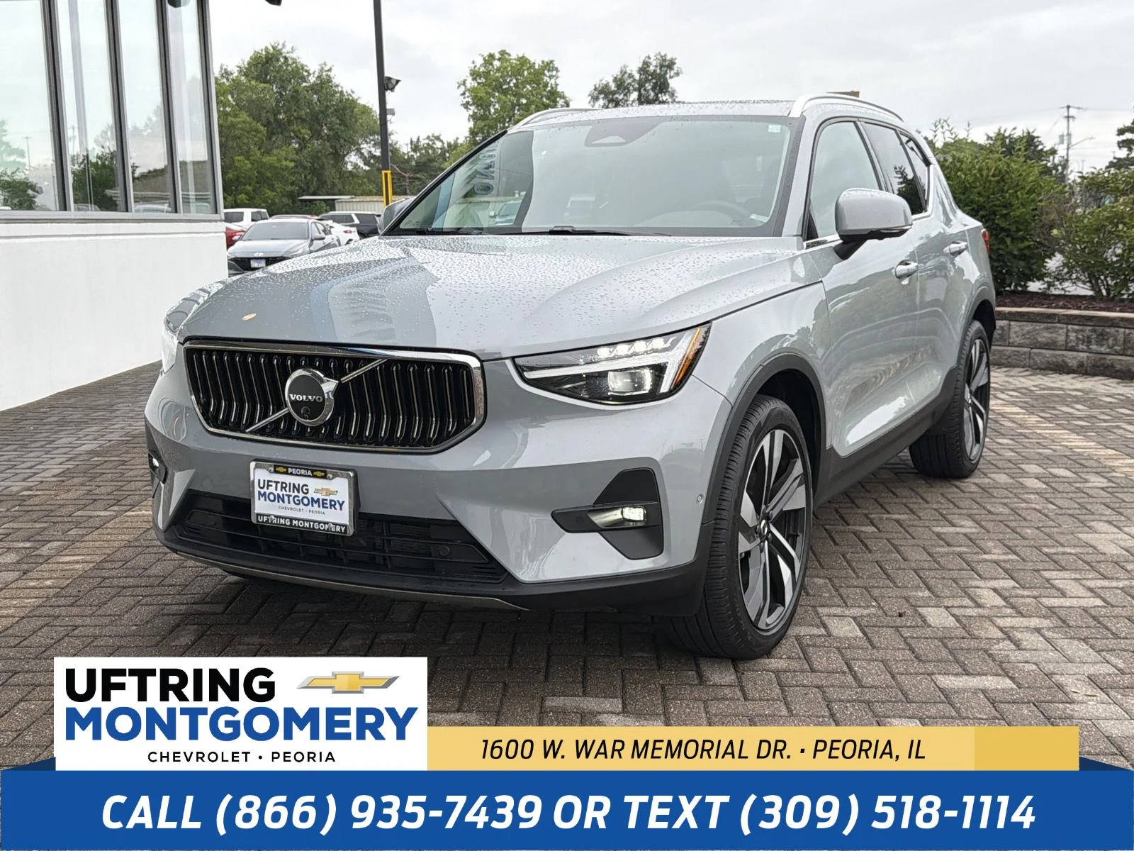 Used 2024 Vapor Grey Metallic Volvo Ultimate Bright Theme image 1
