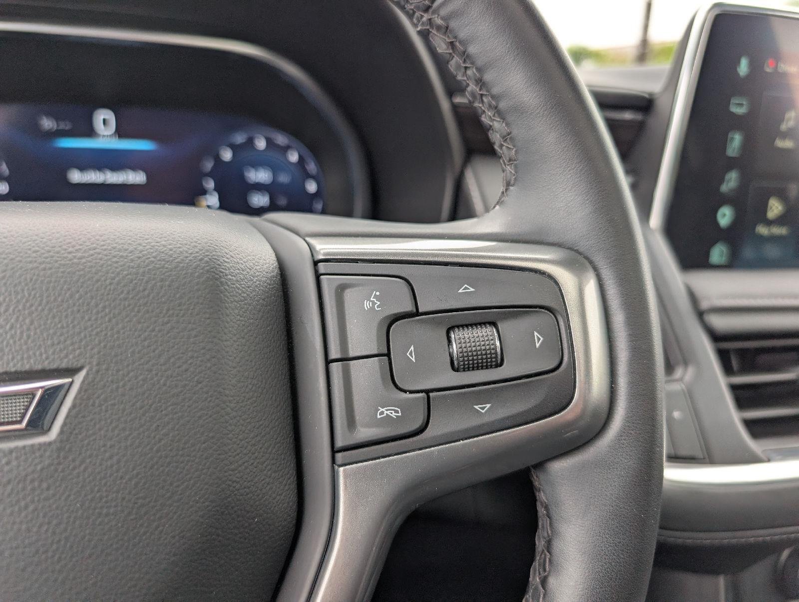 Used 2024 Summit White Chevrolet Z71 image 14