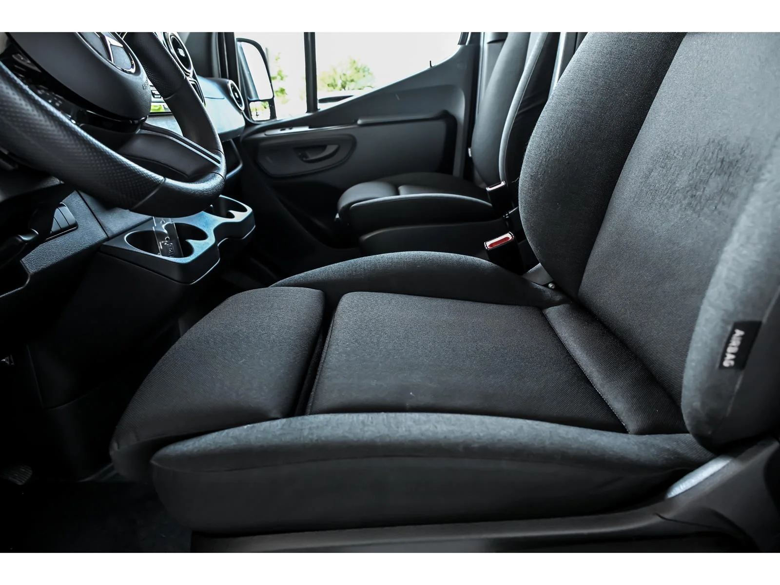Used 2025 Black Mercedes-Benz 3500 image 8
