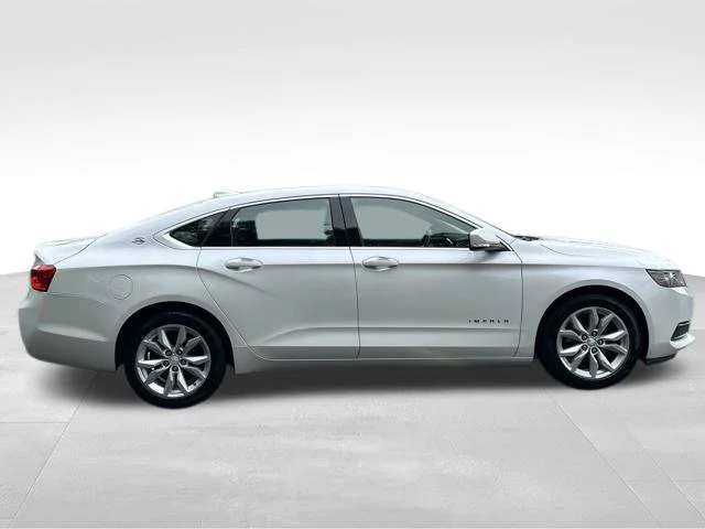 Used 2016 Beige Chevrolet LT image 6