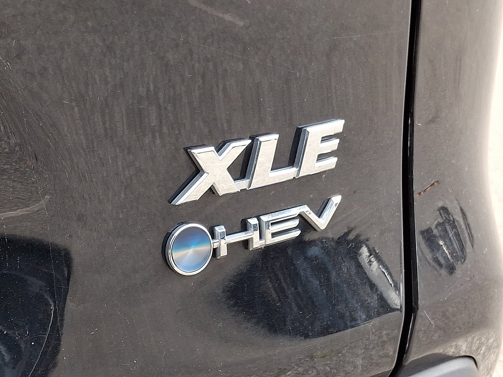 Used 2025 Midnight Black Metallic   218 Toyota Hybrid XLE image 29