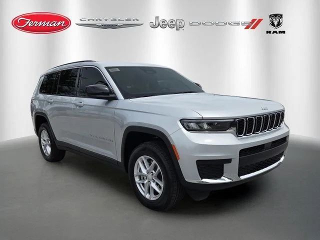 New 2026 Silver Zynith Jeep Laredo X image 1