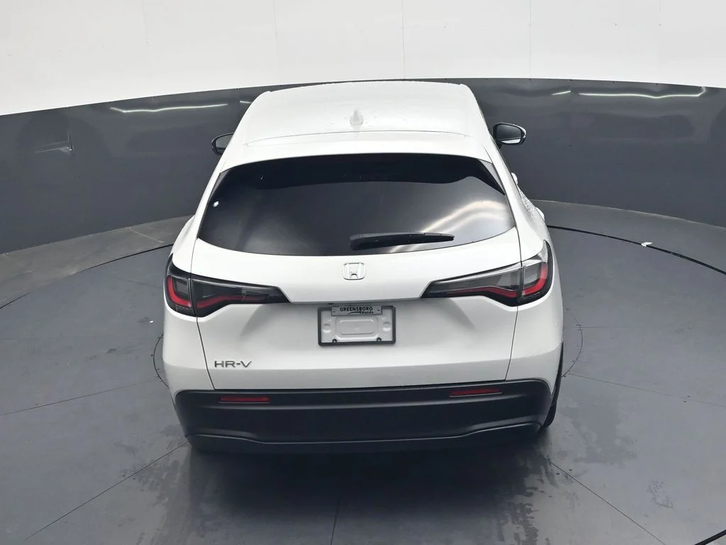 New 2027 Platinum White Pearl Honda LX image 31