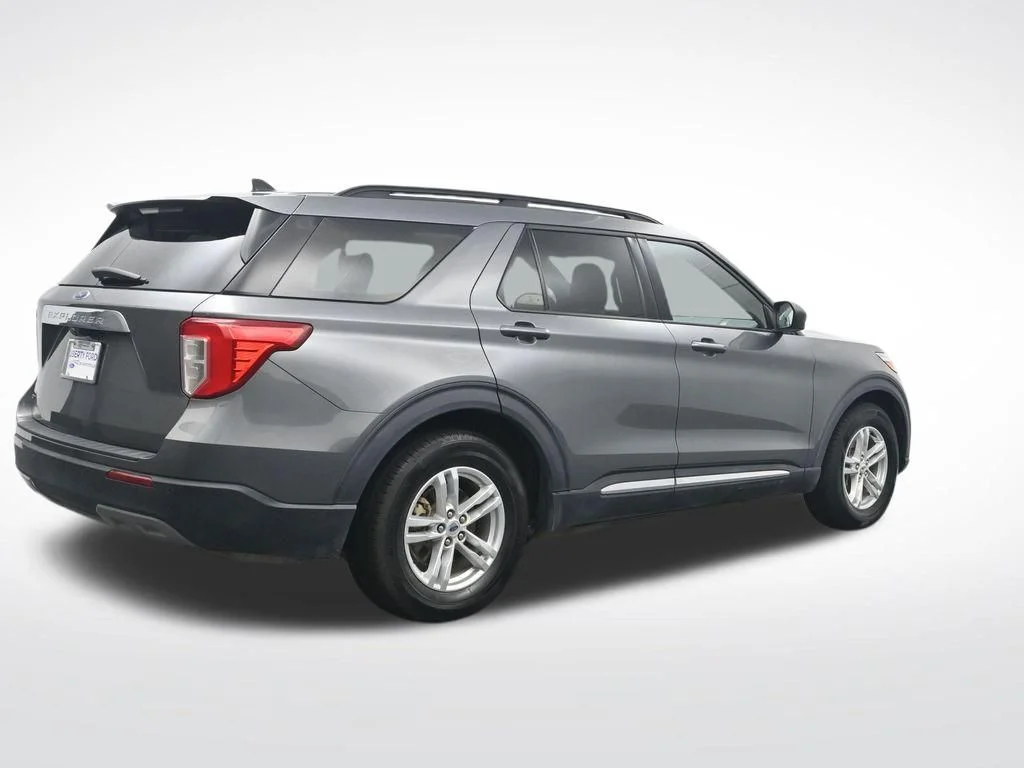 Used 2022 Carbonized Gray Metallic Ford XLT image 6