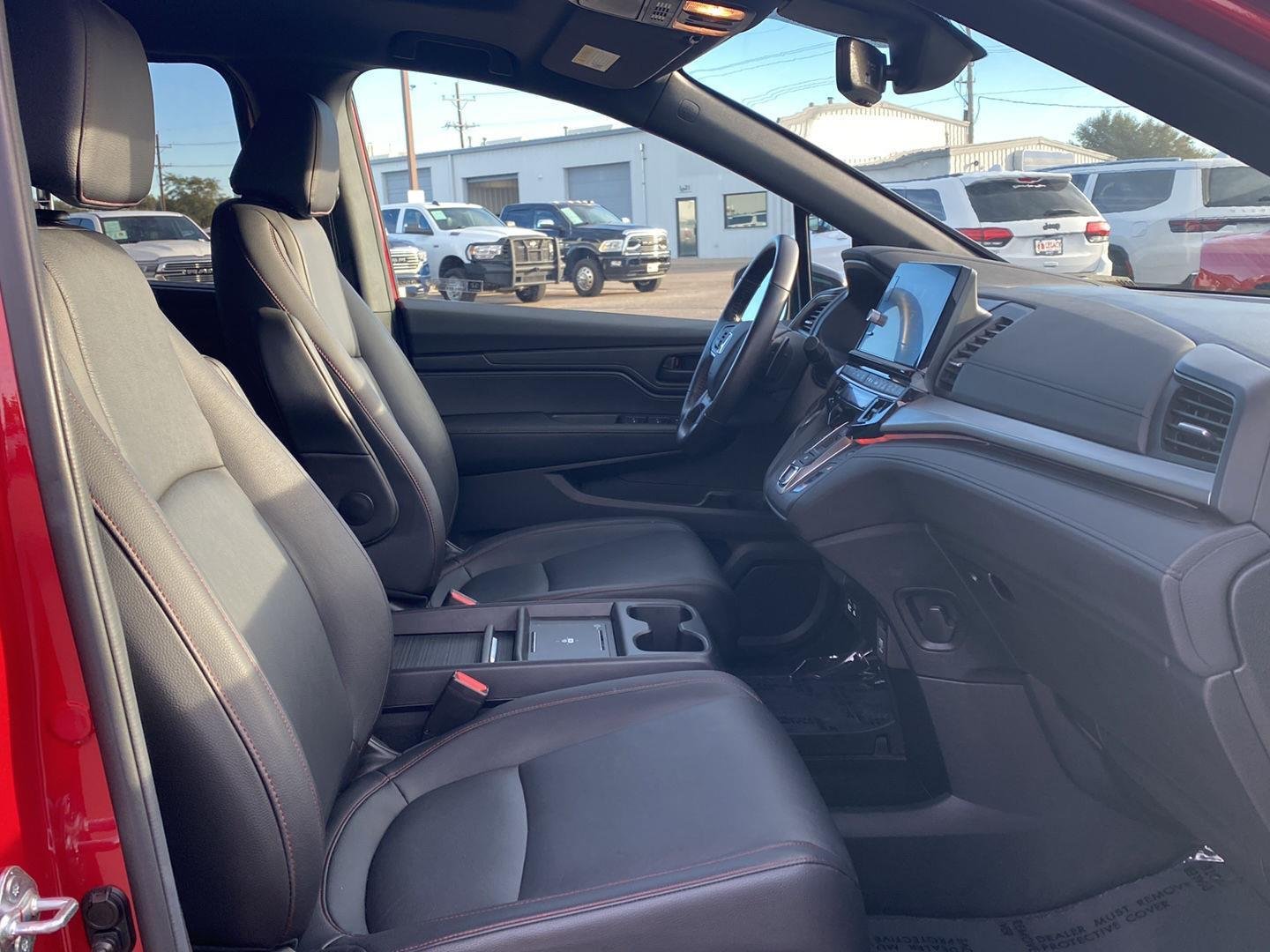 2025 Honda Odyssey Sport L - Photo 22