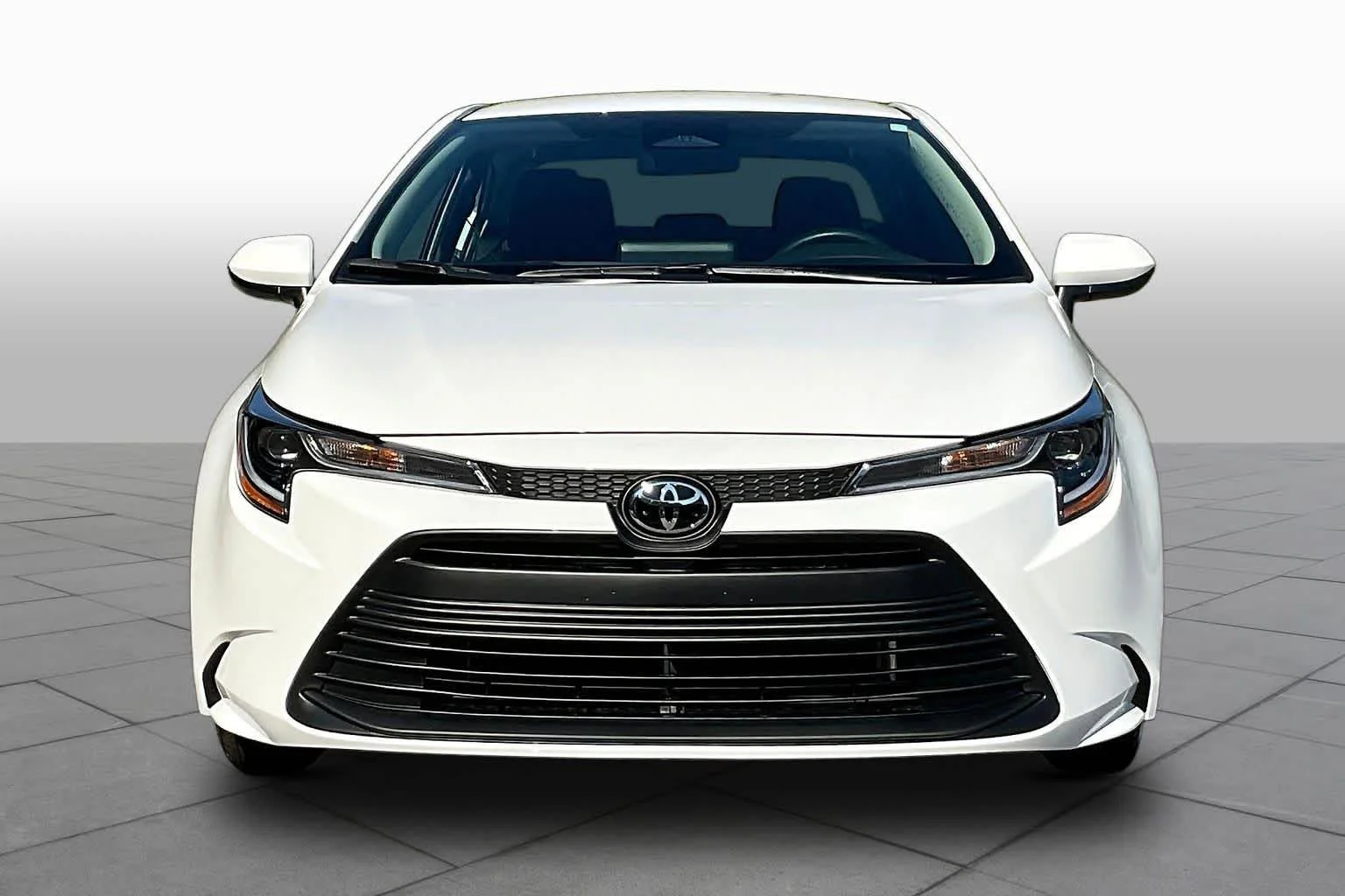 Used 2026 Ice Cap Toyota LE image 4