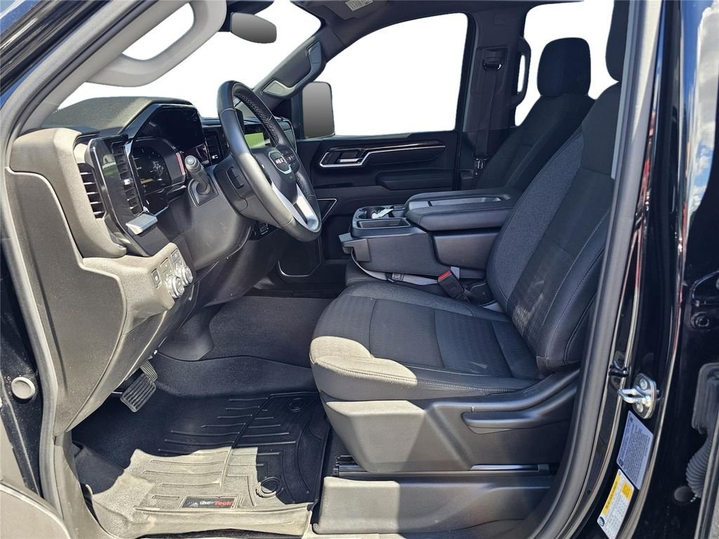 Used 2026 Black GMC SLE image 18