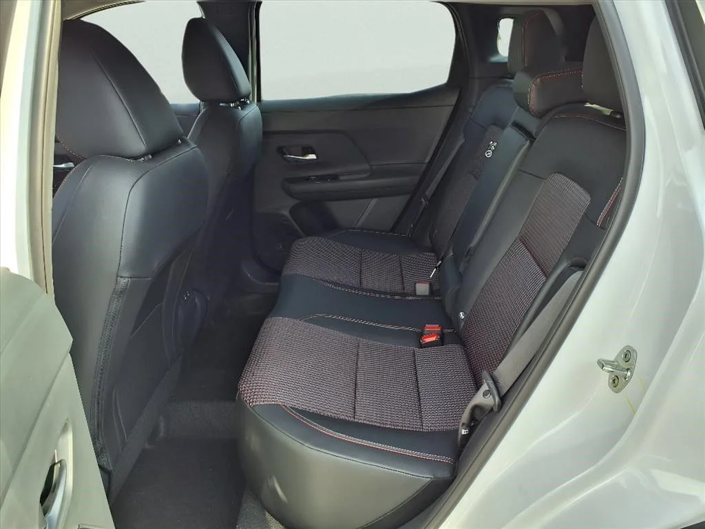 2026 Nissan KICKS SR AWD - Photo 7