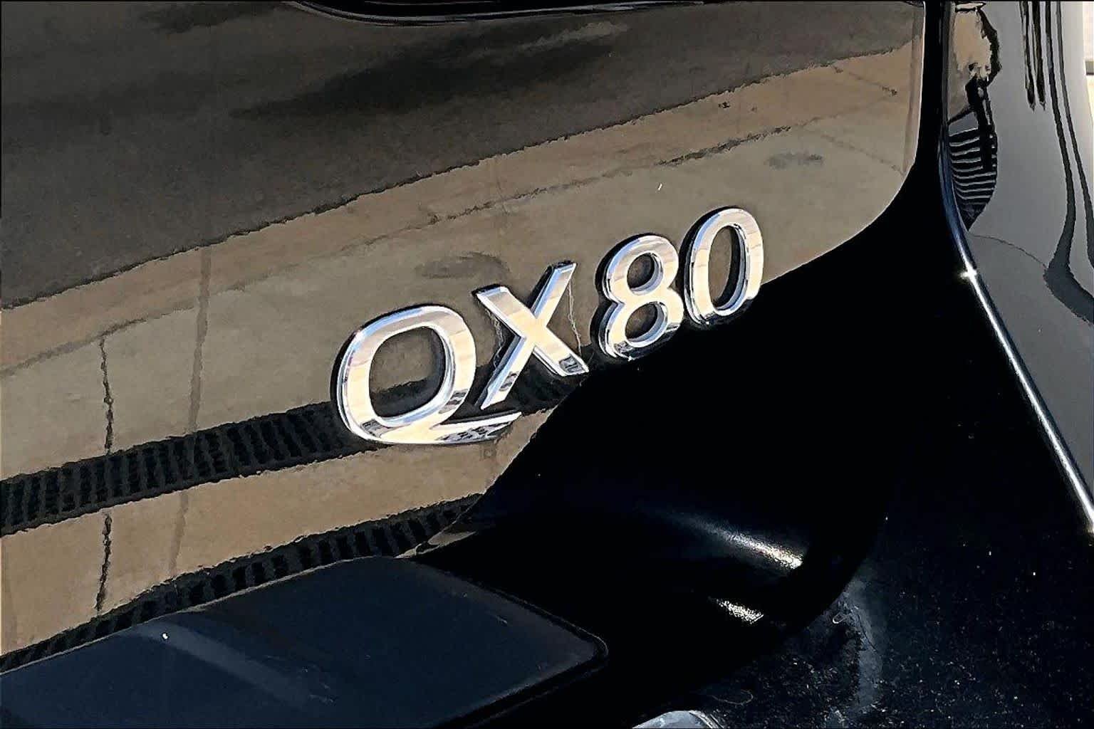 Used 2019 Black Obsidian INFINITI LUXE image 10