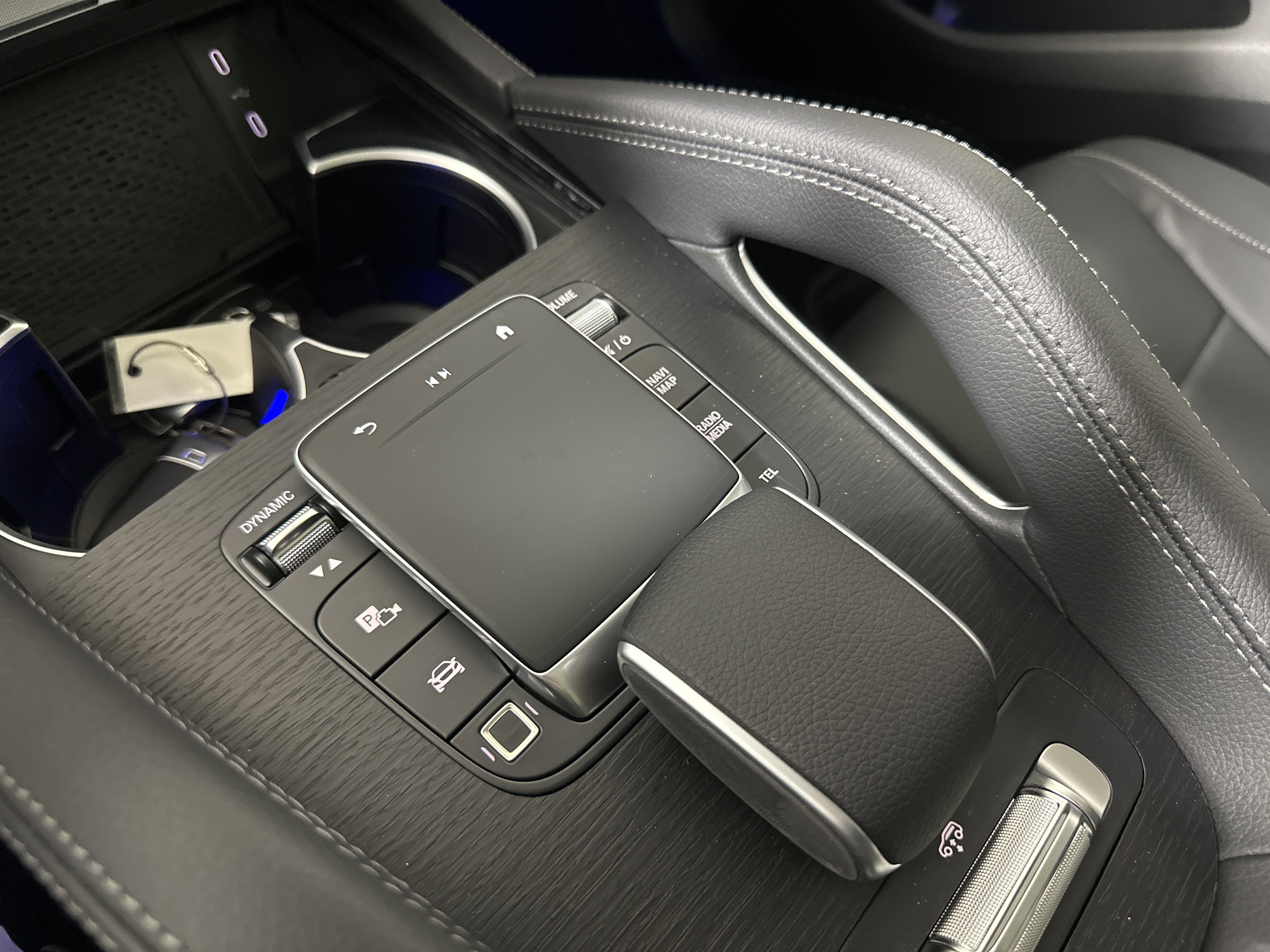 New 2026 Obsidian Black Metallic Mercedes-Benz GLS 450 image 49