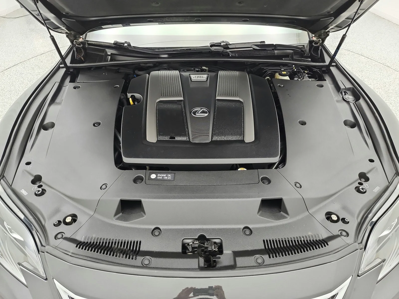 Used 2018 Caviar Lexus LS 500 AWD image 16