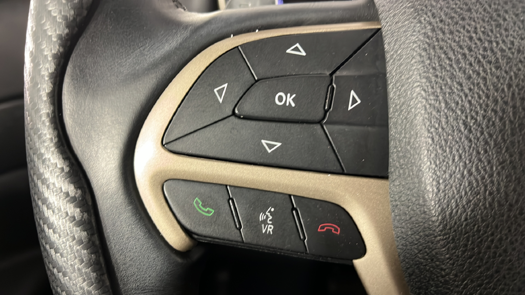 2017 Jeep Grand Cherokee Laredo - Photo 26