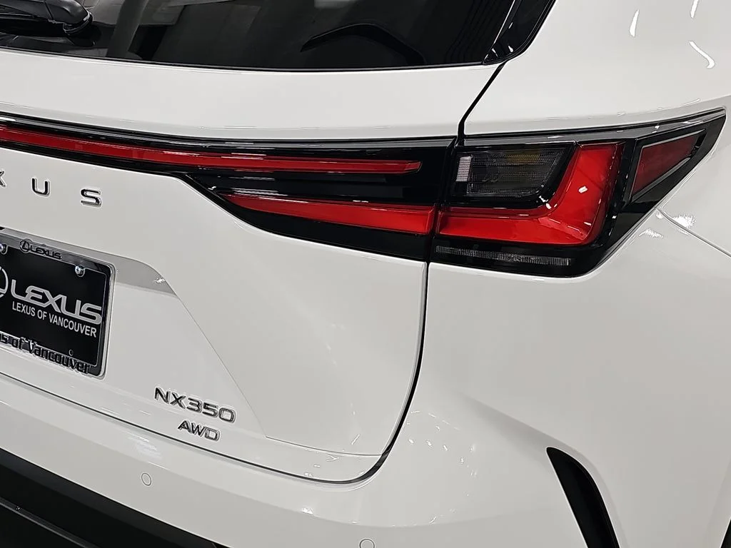 New 2026 Ultra White Lexus PREMIUM image 32