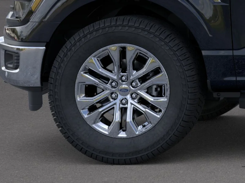 New 2026 Agate Black Metallic Ford XLT image 41