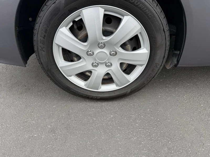 Used 2014 Gray Honda LX image 27