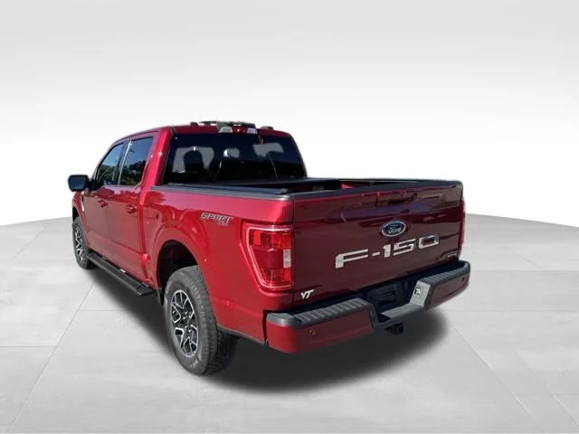 Used 2021 Red Ford XLT image 8