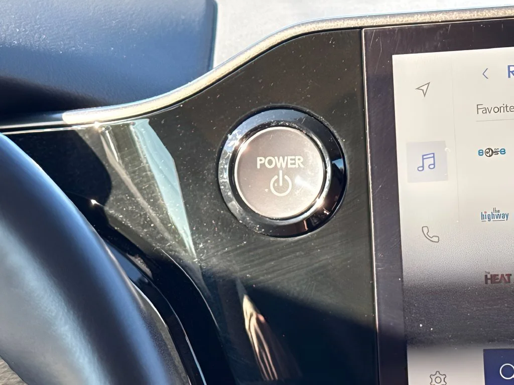 Used 2025 Gray Lexus 350h Luxury image 18