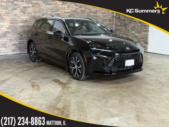 Used 2025 Black Toyota XLE image 1