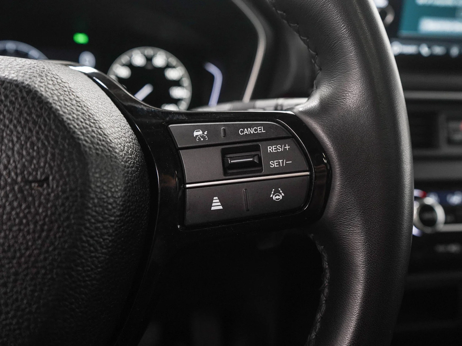 Used 2023 Gray Honda Touring AWD image 29