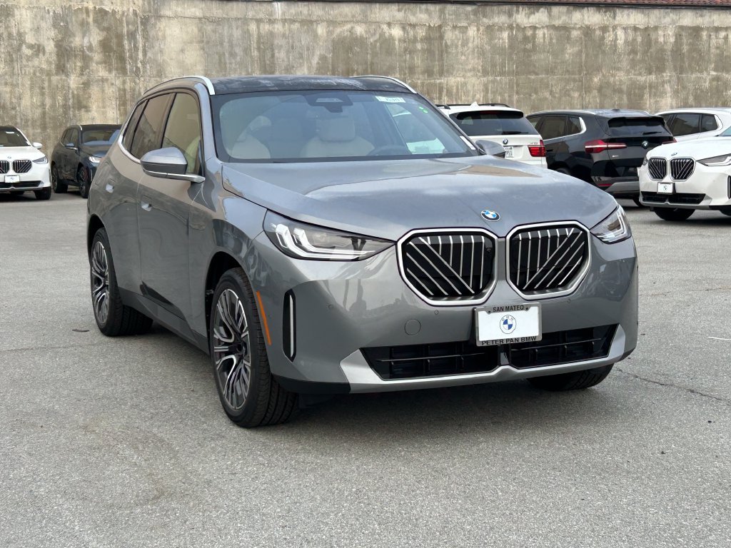 New 2026 Skyscraper Grey Metallic BMW 30 xDrive image 7