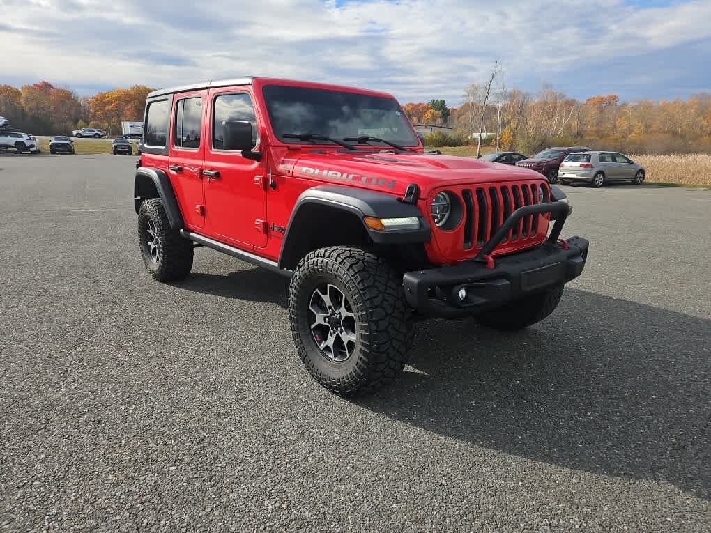 Used 2018  Jeep Rubicon image 3