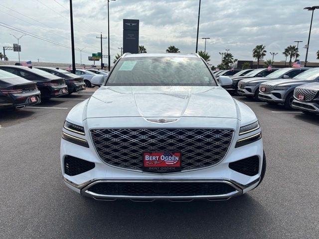 Used 2025 White Genesis 3.5T Advanced image 2