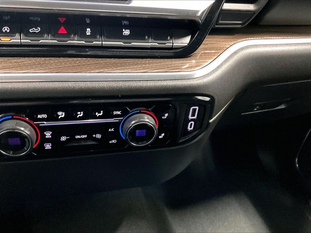 Used 2024 White Chevrolet LT image 26