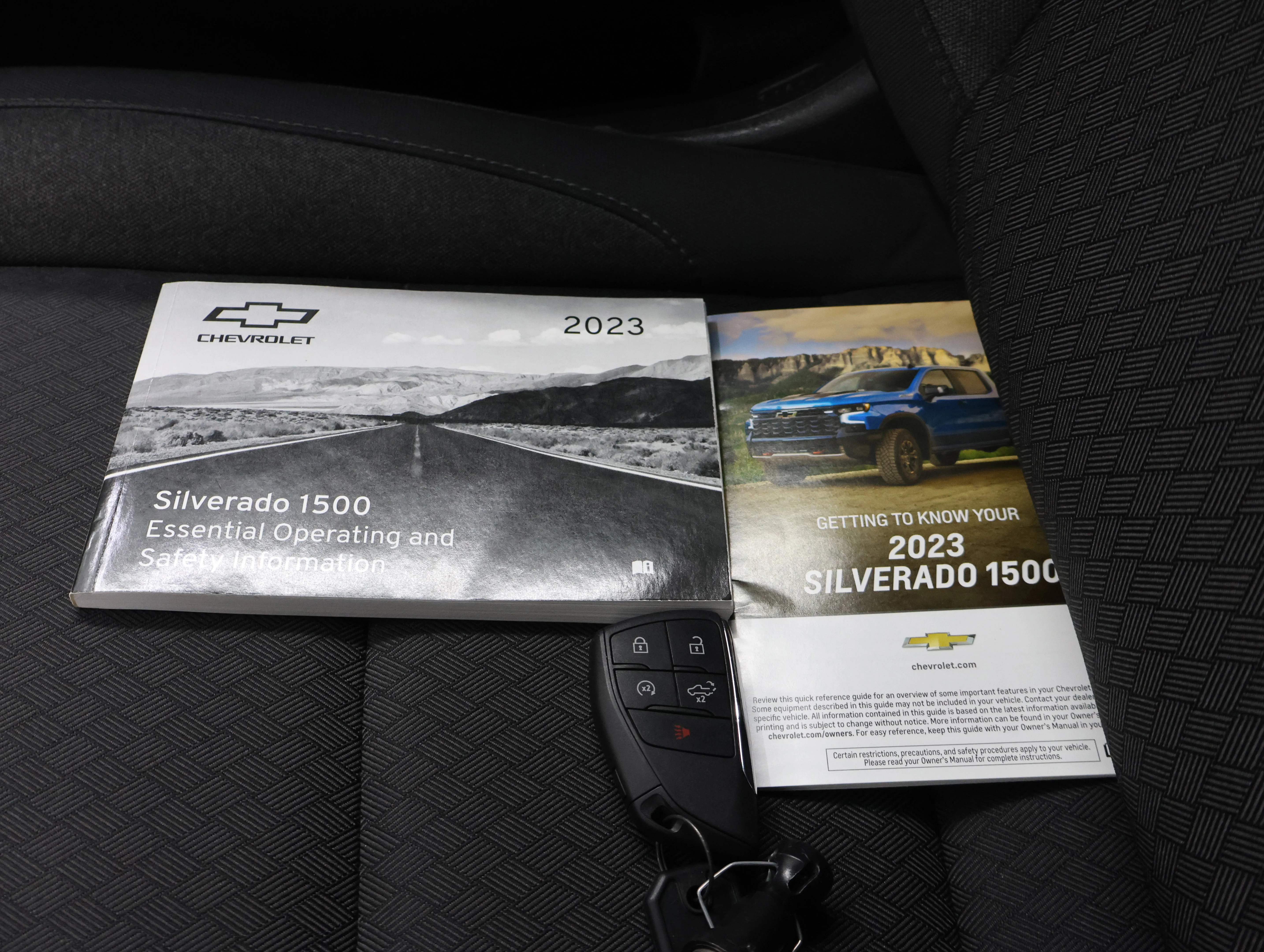 Used 2023 Summit White Chevrolet RST image 50