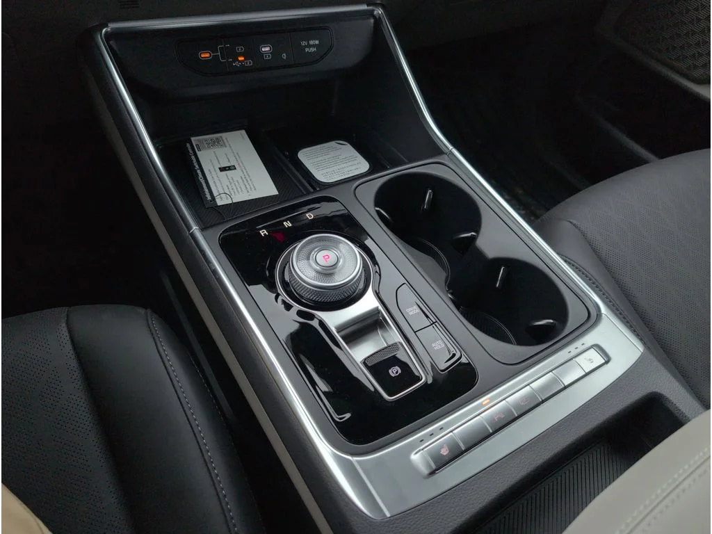 New 2026 Ceramic Silver Kia EX image 21