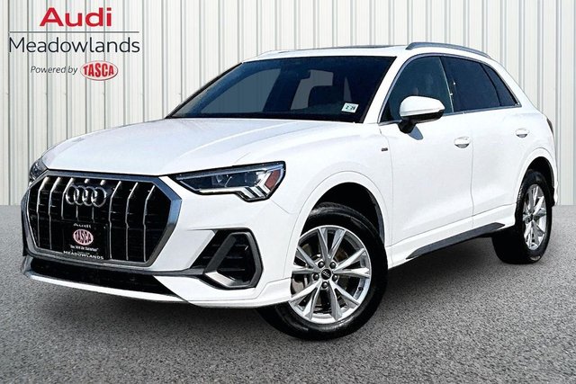 2023 Audi Q3 Premium