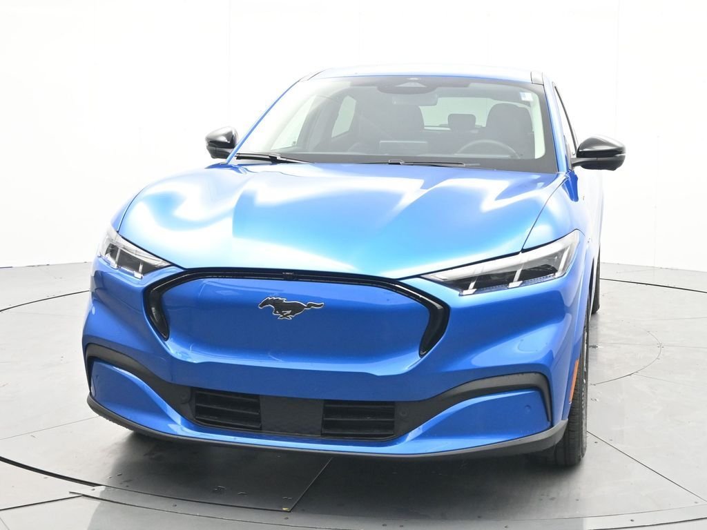 2025 Ford Mustang Mach-E Premium - Photo 2