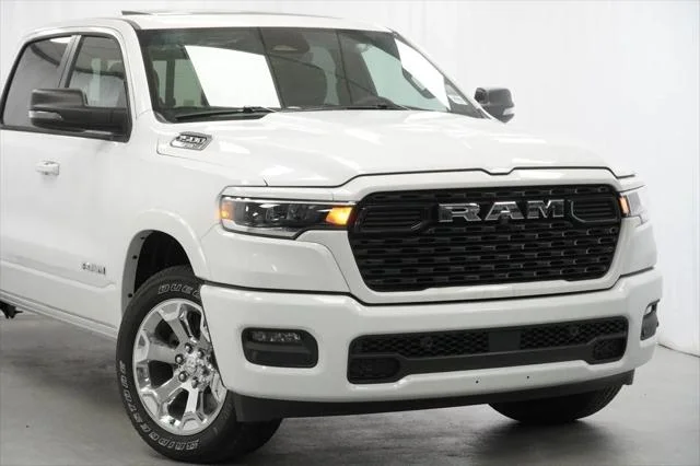 New 2025 Bright White Clear-Coat Exterior Paint RAM BIG HORN image 2