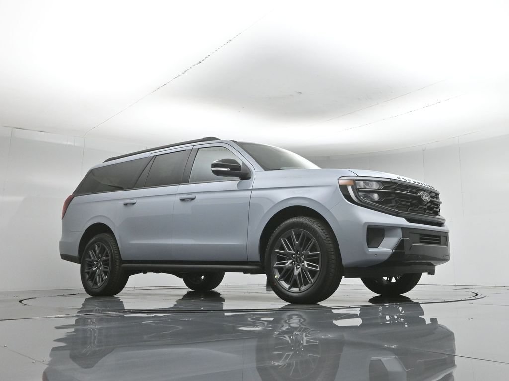 New 2026 Glacier Gray Metallic Tri-Coat Ford Platinum image 3