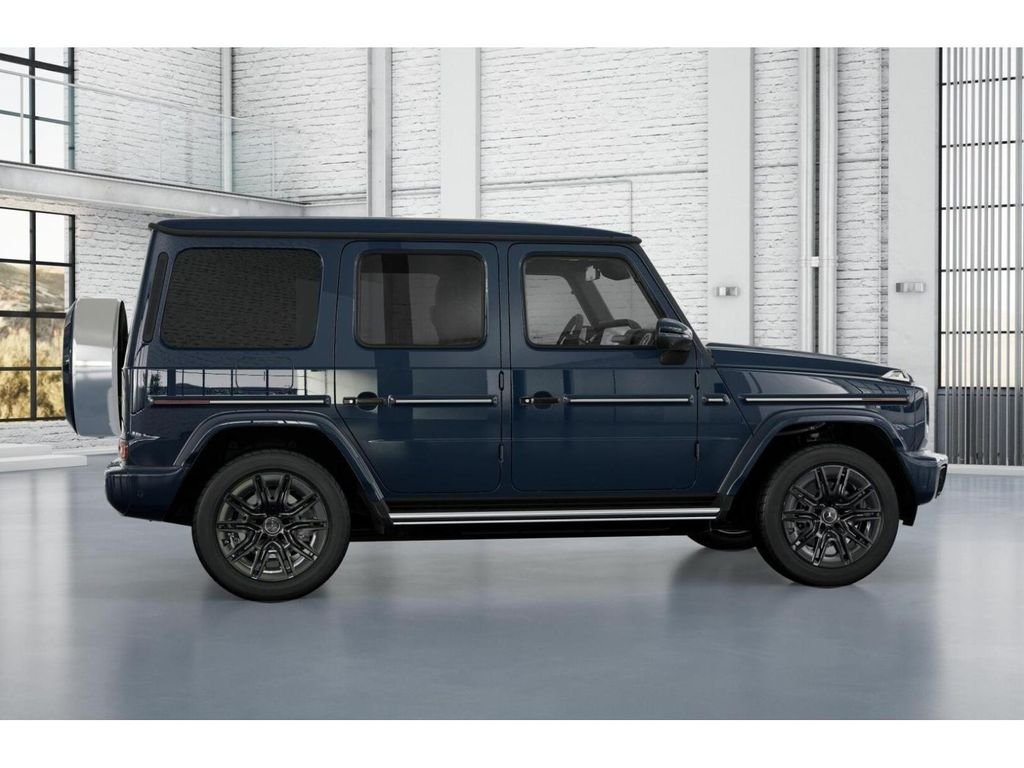New 2027 MANUFAKTUR Dark Blue Non-Metallic Mercedes-Benz G 580 image 17