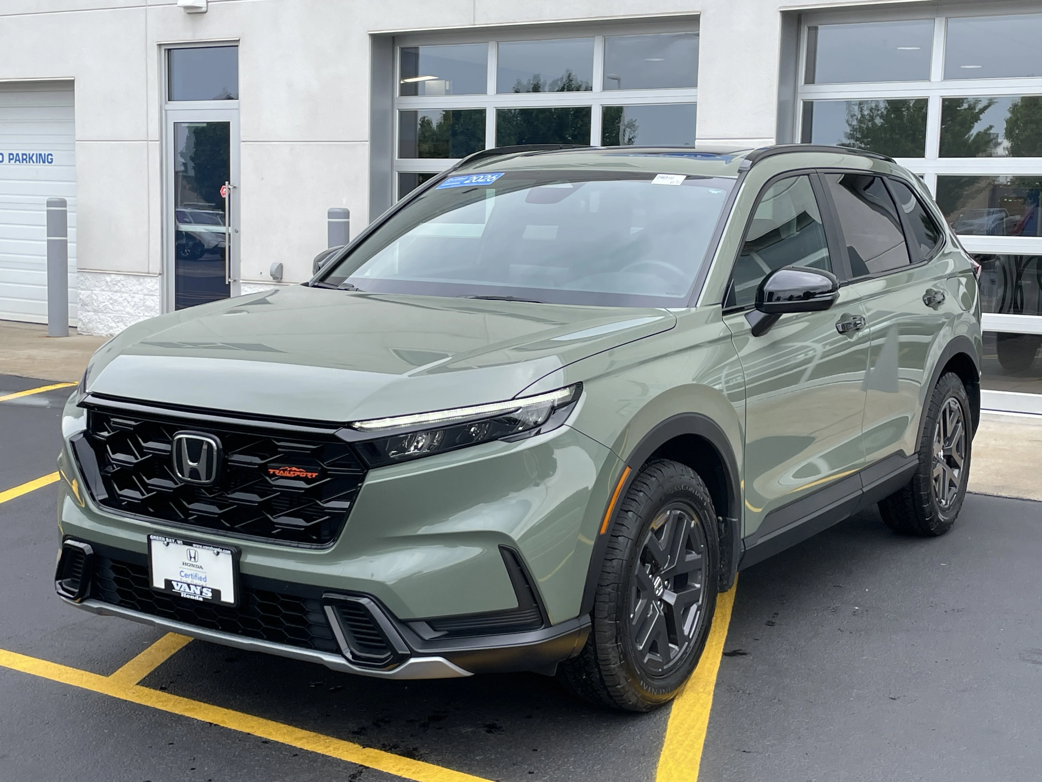 Certified Used 2026 Ash Green Metallic Honda AWD TrailSport Hybrid image 3