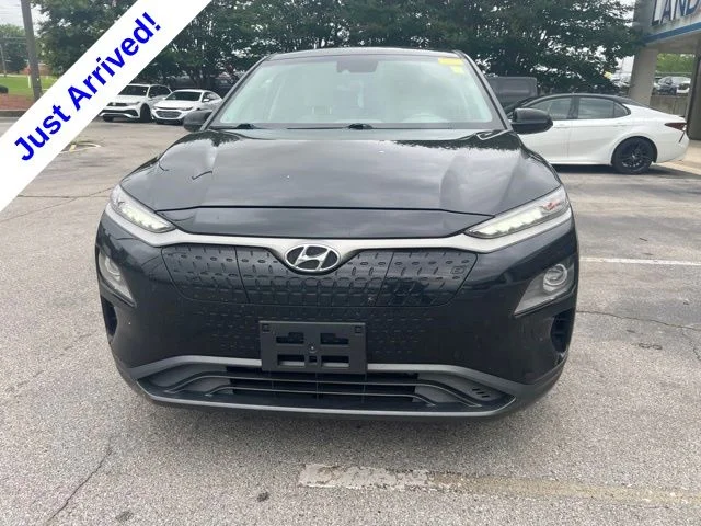 Used 2020 Black Hyundai Limited image 9