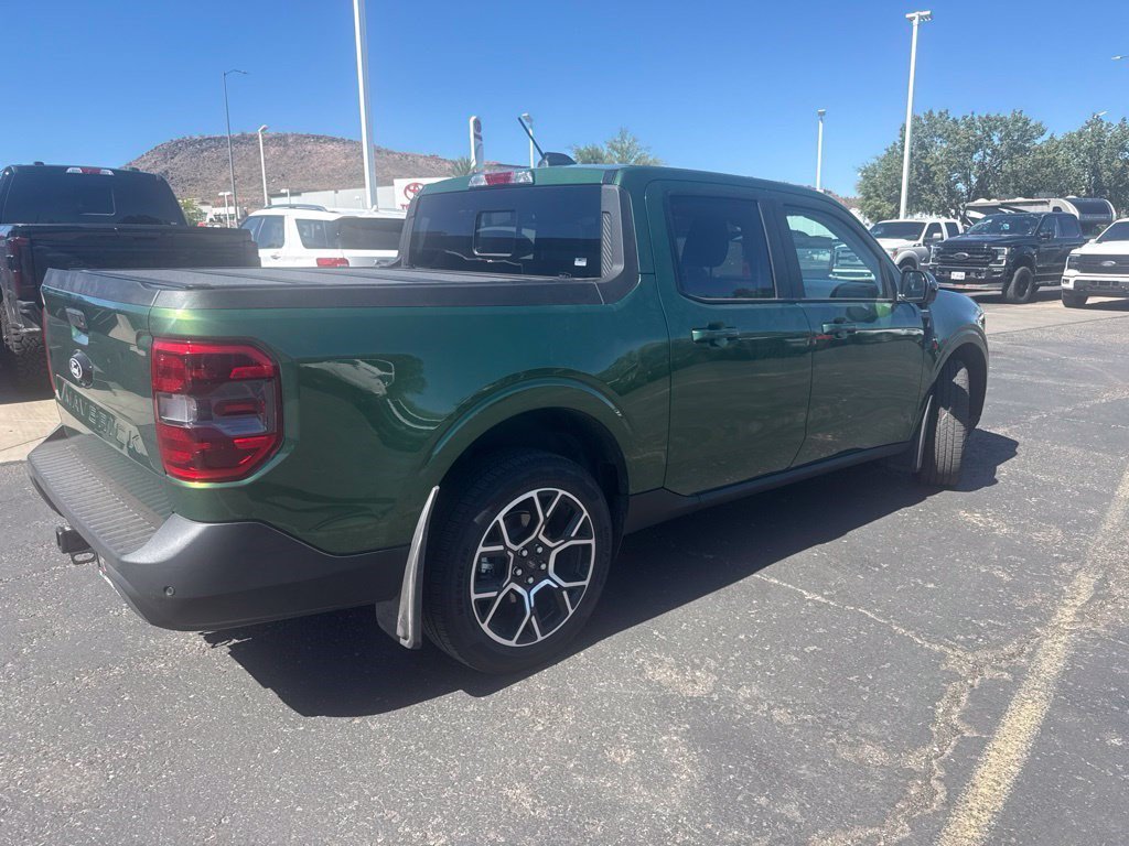 Used 2025 Green Ford LARIAT image 3