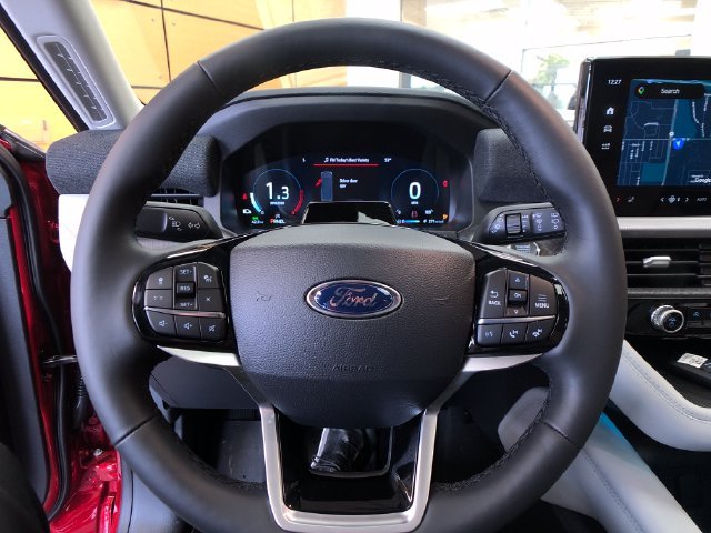 Used 2026 Red Metallic Ford Platinum image 13